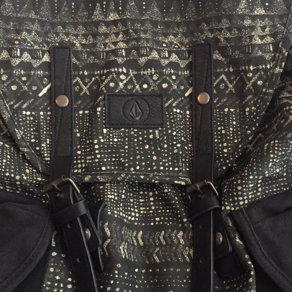 Volcom Backpack - Picture 2 of 8